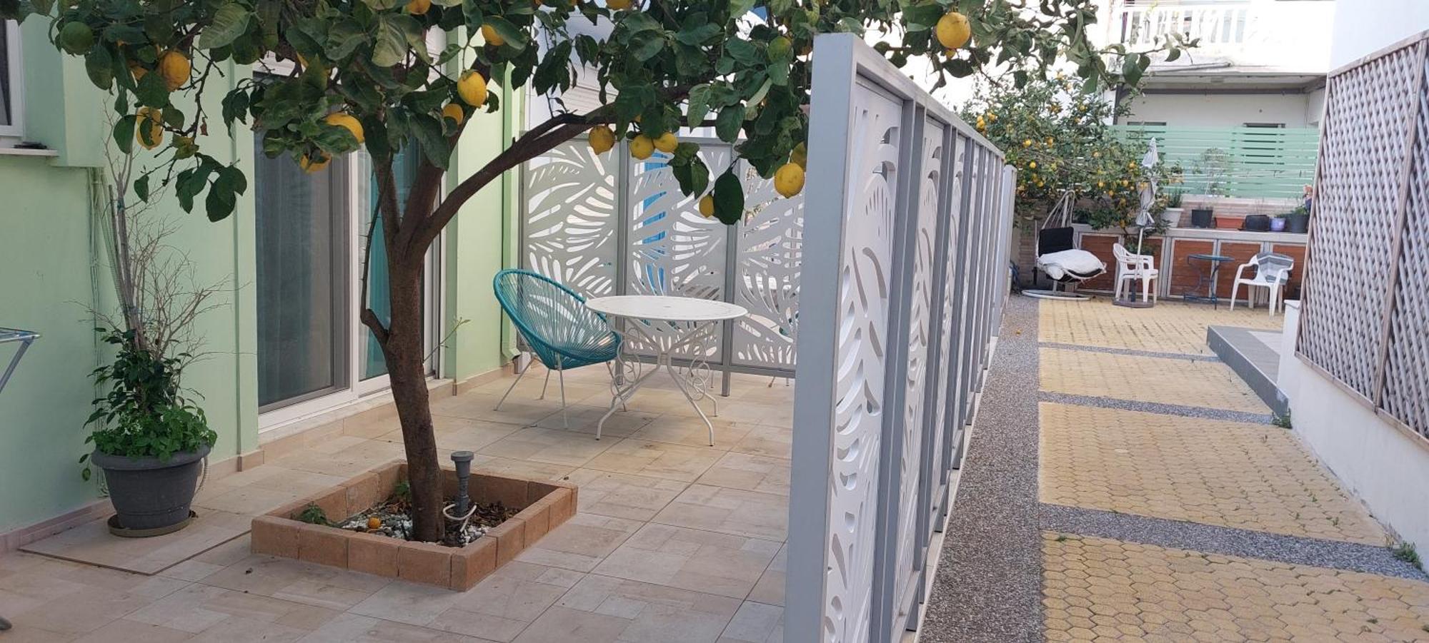 The Sky Yard Eclectic Studios Rhodes City Luaran gambar